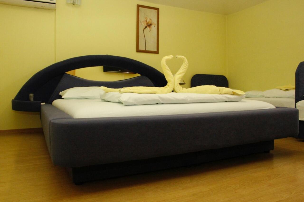 دوبوي Motel Magistrala المظهر الخارجي الصورة